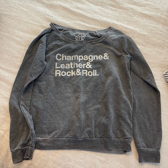 Boutique top - Picture 2 of 4